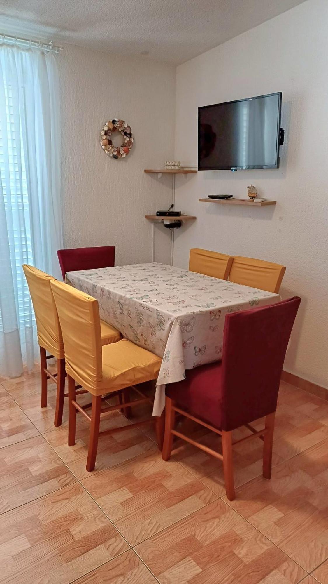 Apartmani Mira Vir Exterior photo